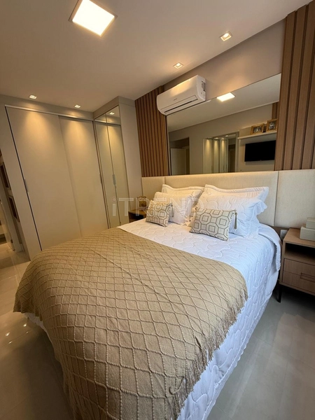 Apartamento no centro com vista panorâmica para o mar.: 8ª foto da galeria de imagens do imóvel