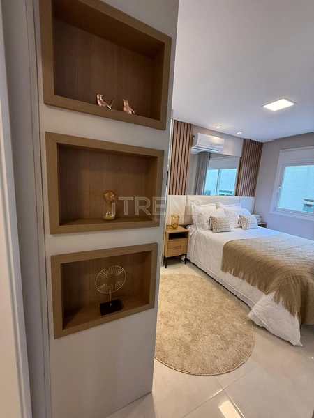 Apartamento no centro com vista panorâmica para o mar.: 12ª foto da galeria de imagens do imóvel