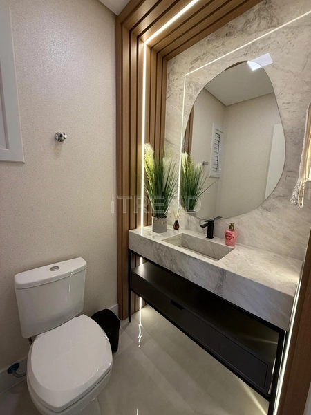 Apartamento no centro com vista panorâmica para o mar.: 29ª foto da galeria de imagens do imóvel