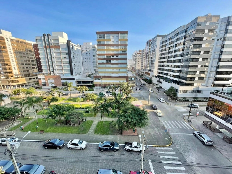 Apto Novo em Frente à Praça: 15ª foto da galeria de imagens do imóvel