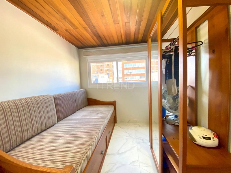 APENAS DUAS QUADRAS DO MAR: 9ª foto da galeria de imagens do imóvel