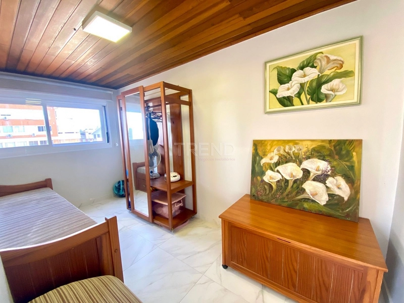 APENAS DUAS QUADRAS DO MAR: 14ª foto da galeria de imagens do imóvel