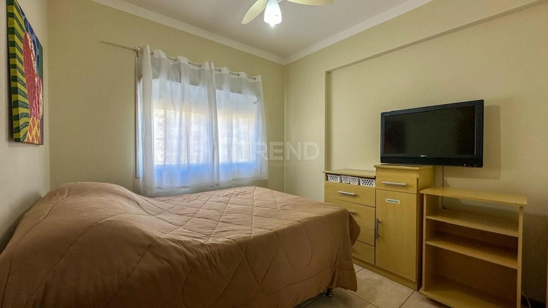 Frente Avenida: 20ª foto da galeria de imagens do imóvel