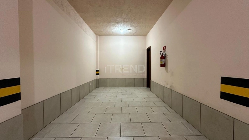 Frente Avenida: 27ª foto da galeria de imagens do imóvel