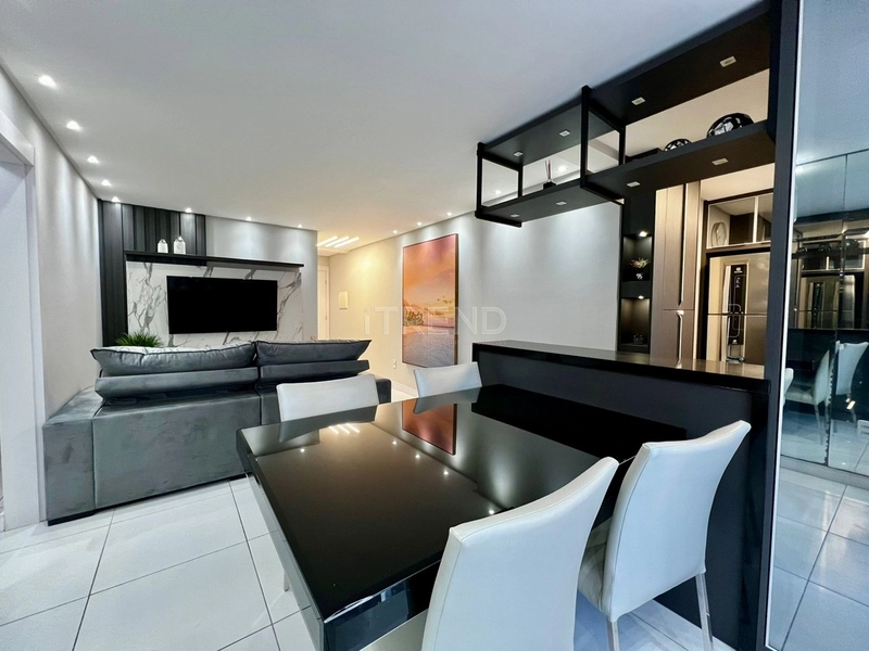 Lindo apartamento mobiliado e decorado com terraço.: 2ª foto da galeria de imagens do imóvel