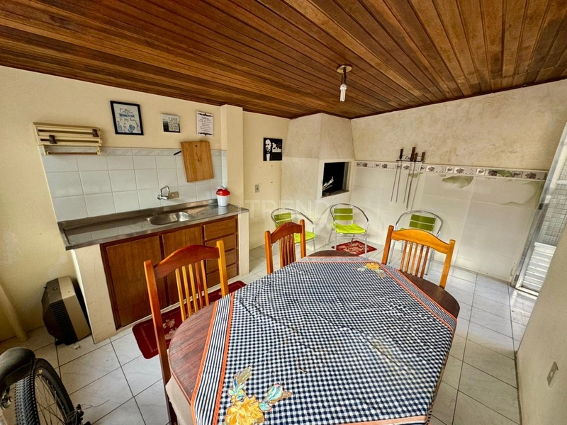 EM FRENTE A PRAÇA DA FLÁVIO: 3ª foto da galeria de imagens do imóvel