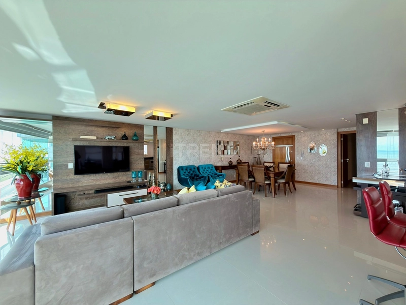 APARTAMENTO DE FRENTE PARA O MAR: 18ª foto da galeria de imagens do imóvel
