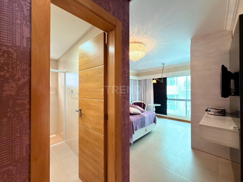 APARTAMENTO DE FRENTE PARA O MAR: 36ª foto da galeria de imagens do imóvel