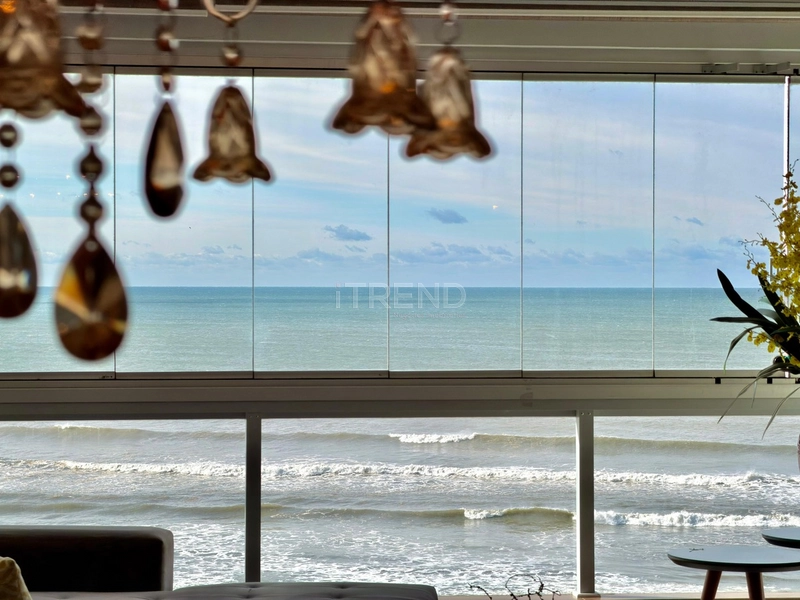 APARTAMENTO DE FRENTE PARA O MAR: 6ª foto da galeria de imagens do imóvel