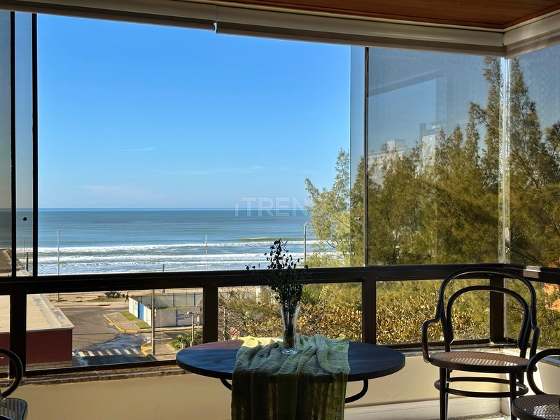 COBERTURA DUPLEX COM TERRAÇO VISTA LIBERADA PARA O MAR E PRAÇA FLÁVIO: 8ª foto da galeria de imagens do imóvel