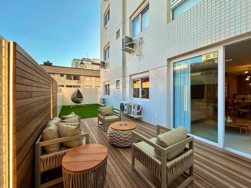 APARTAMENTO À VENDA COM TERRAÇO / INFRA FANTÁSTICA: 1ª foto da galeria de imagens do imóvel