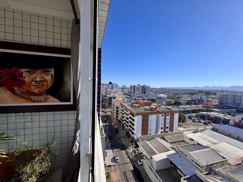 BELÍSSIMA VISTA PARA A SERRA: 13ª foto da galeria de imagens do imóvel