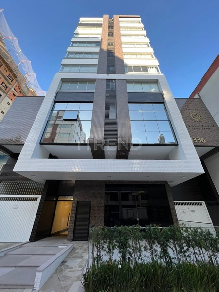 Excelente localização em frente a Praça Flávio Boianowski: 30ª foto da galeria de imagens do imóvel