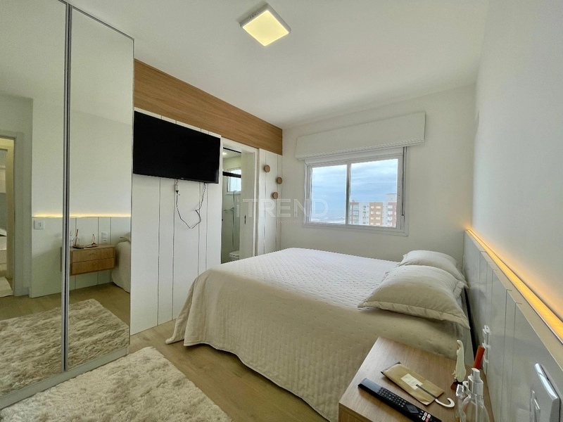 Excelente localização em frente a Praça Flávio Boianowski: 39ª foto da galeria de imagens do imóvel