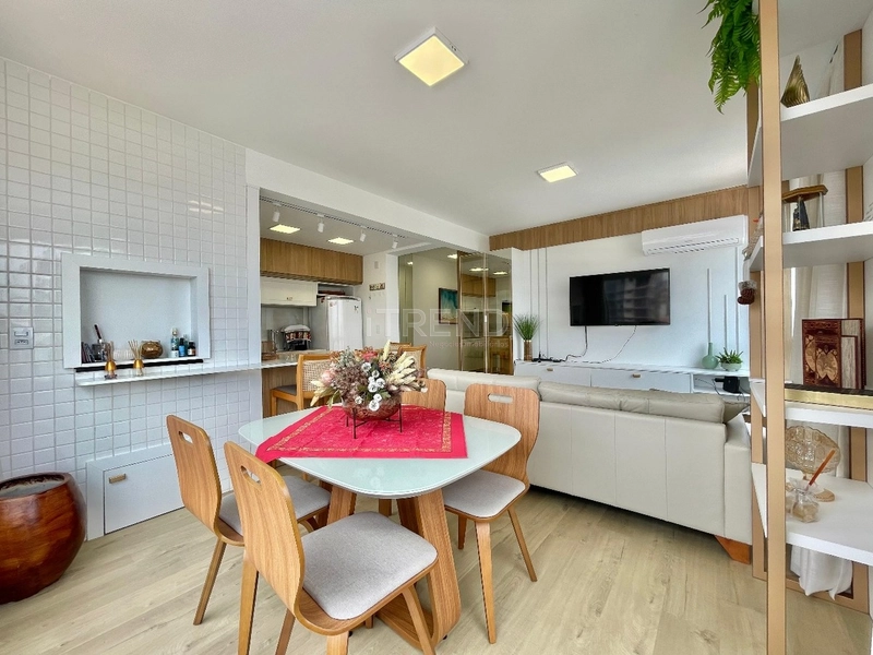 Excelente localização em frente a Praça Flávio Boianowski: 13ª foto da galeria de imagens do imóvel