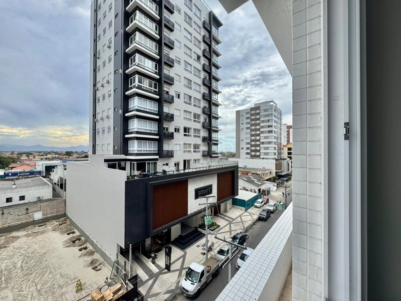 : 2ª foto da galeria de imagens do imóvel