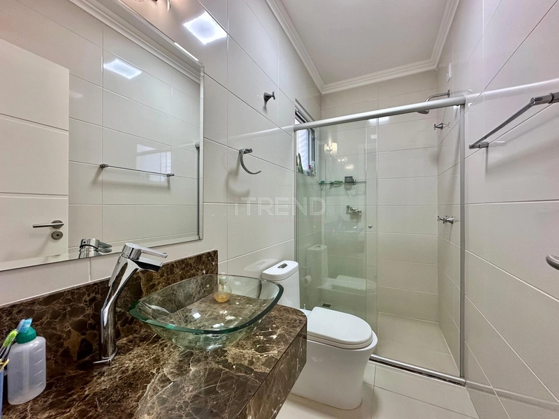 NOVIDADE A VENDA NO CONDADO: 18ª foto da galeria de imagens do imóvel