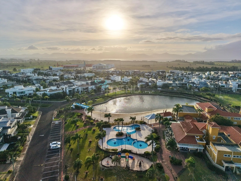 NOVIDADE A VENDA NO CONDADO: 27ª foto da galeria de imagens do imóvel