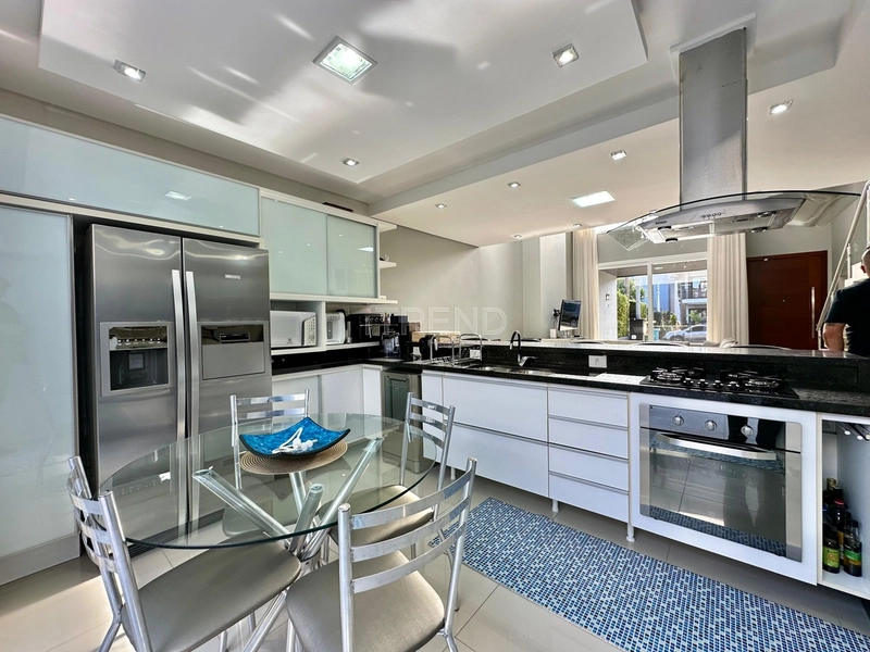 NOVIDADE A VENDA NO CONDADO: 20ª foto da galeria de imagens do imóvel