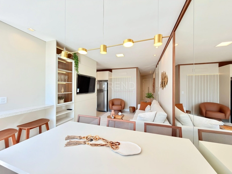 APARTAMENTO À VENDA  MOBILIADO & DECORADO: 3ª foto da galeria de imagens do imóvel