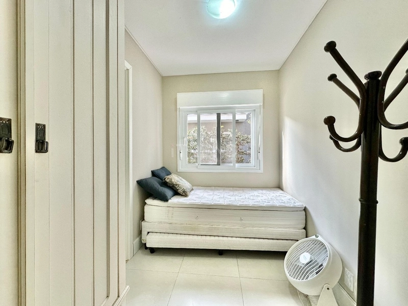 SOBRADO MOBILIADO E DECORADO NO CONDOMÍNIO CARMEL: 22ª foto da galeria de imagens do imóvel