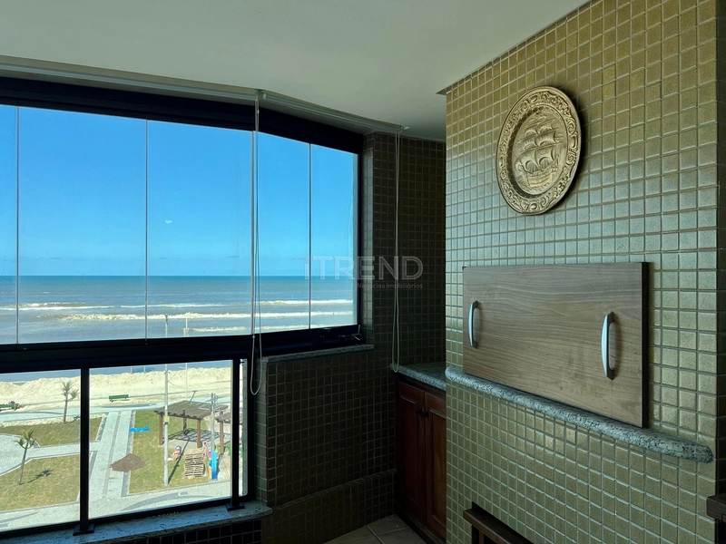 APARTAMENTO À VENDA DE FRENTE PARA O MAR: 1ª foto da galeria de imagens do imóvel