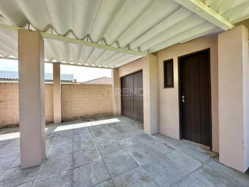 CASA COM 3 TERRENOS APENAS 2 QUADRAS DO MAR: 17ª foto da galeria de imagens do imóvel