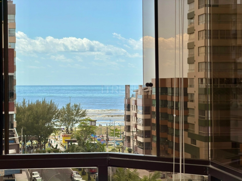 APARTAMENTO À VENDA COM VISTA PARA O MAR: 1ª foto da galeria de imagens do imóvel