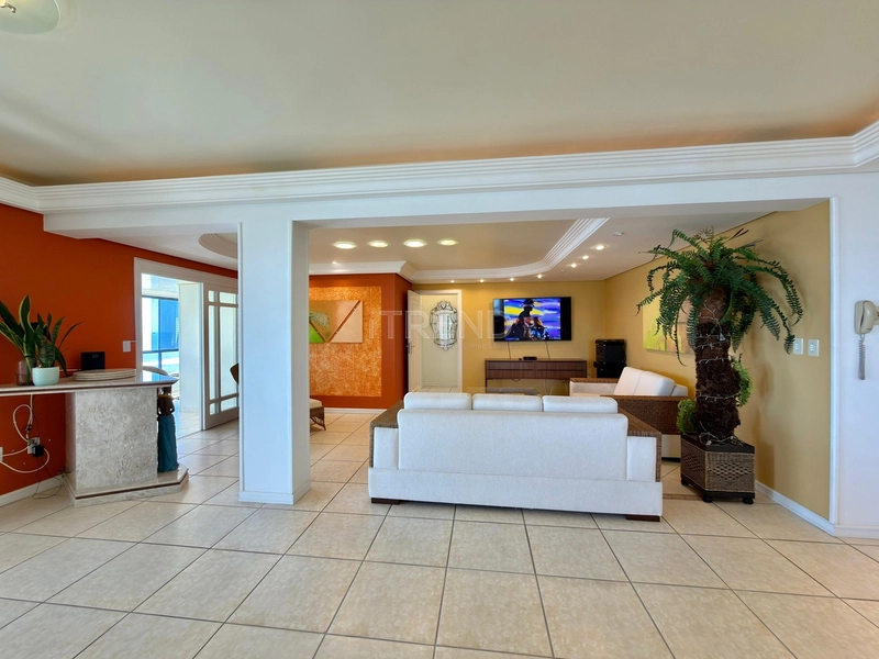 APARTAMENTO À VENDA COM VISTA PARA O MAR: 4ª foto da galeria de imagens do imóvel