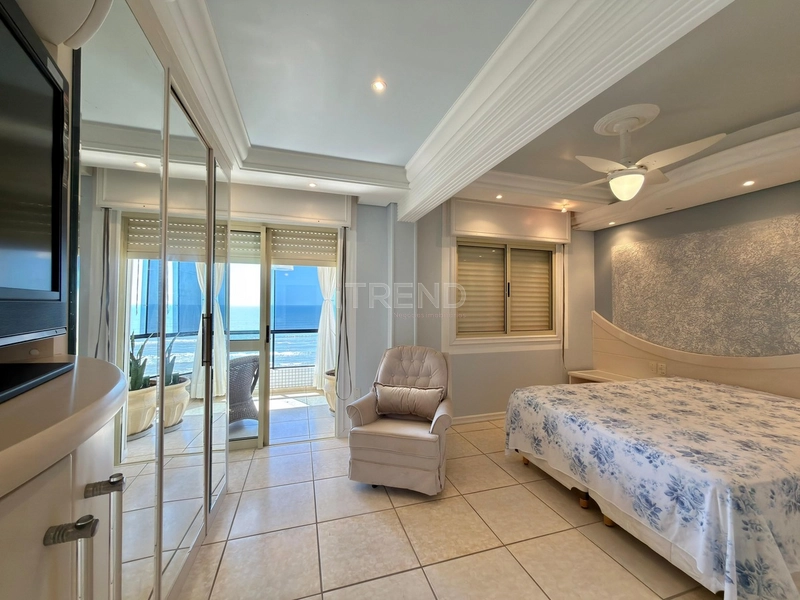 APARTAMENTO À VENDA COM VISTA PARA O MAR: 18ª foto da galeria de imagens do imóvel