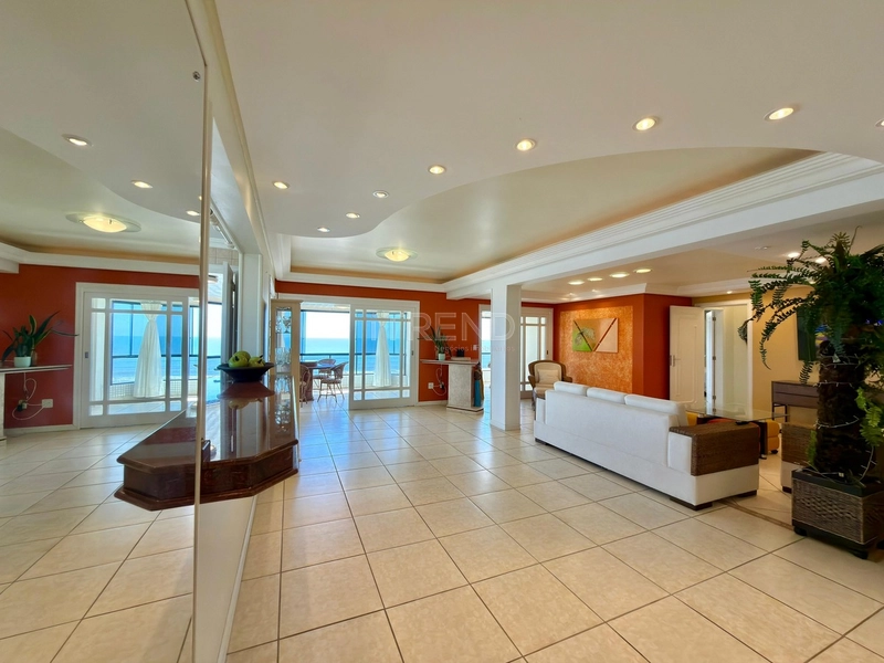 APARTAMENTO À VENDA COM VISTA PARA O MAR: 7ª foto da galeria de imagens do imóvel