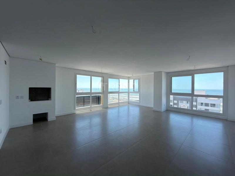APARTAMENTO COM AMPLA VISTA PARA O MAR: 2ª foto da galeria de imagens do imóvel