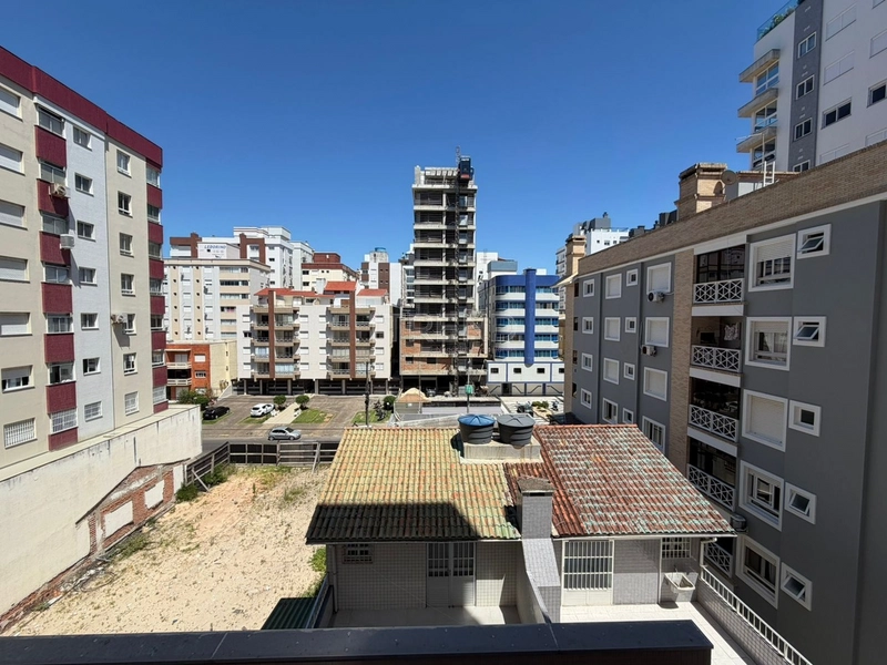 Prédio novo, com rooftop com vista para o mar: 2ª foto da galeria de imagens do imóvel
