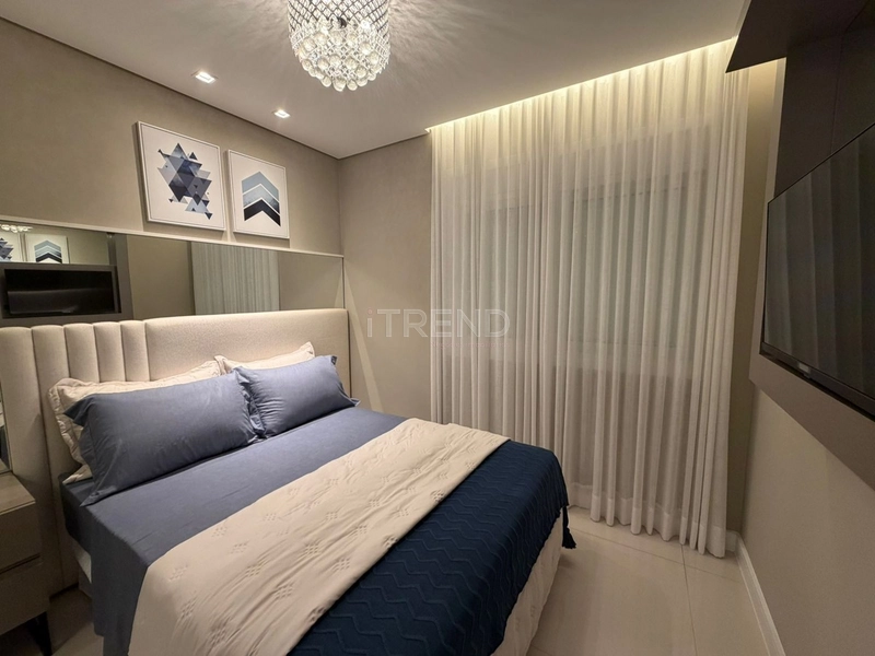 EM FRENTE A PRAÇA FLÁVIO BOIANOWSKI: 21ª foto da galeria de imagens do imóvel