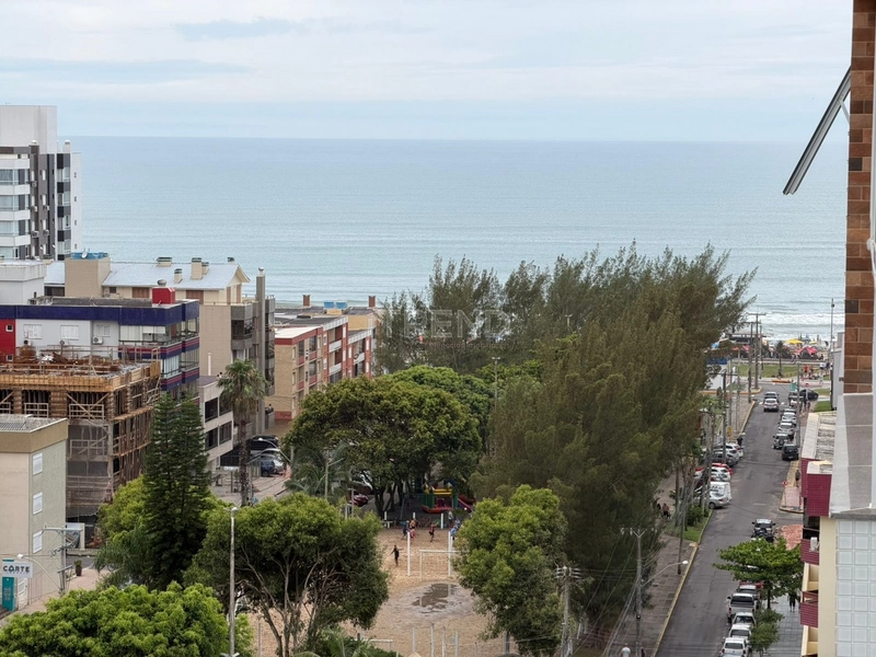 EM FRENTE A PRAÇA FLÁVIO BOIANOWSKI: 8ª foto da galeria de imagens do imóvel
