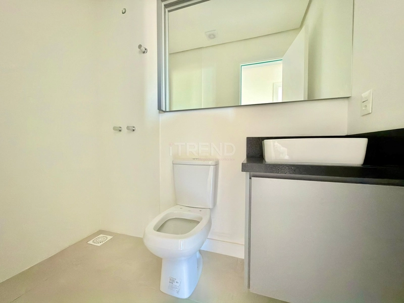 APARTAMENTO A VENDA COM VISTA PARA O MAR: 20ª foto da galeria de imagens do imóvel