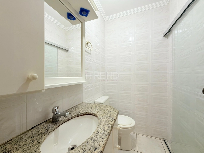 APARTAMENTO COM SACADA DE FRENTE E VISTA MAR: 11ª foto da galeria de imagens do imóvel