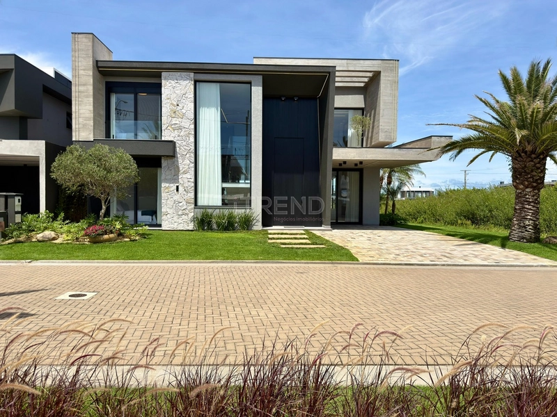 INCRÍVEL SOBRADO BEIRA LAGO: 48ª foto da galeria de imagens do imóvel