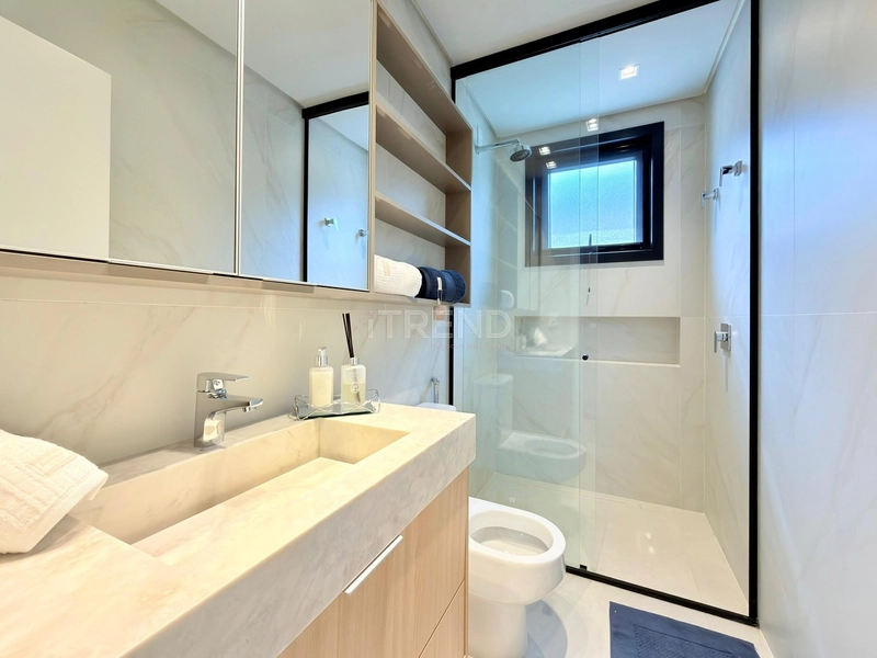 INCRÍVEL SOBRADO BEIRA LAGO: 41ª foto da galeria de imagens do imóvel