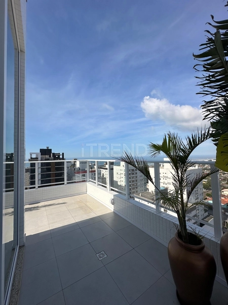 TERRAÇO DE FRENTE: 7ª foto da galeria de imagens do imóvel