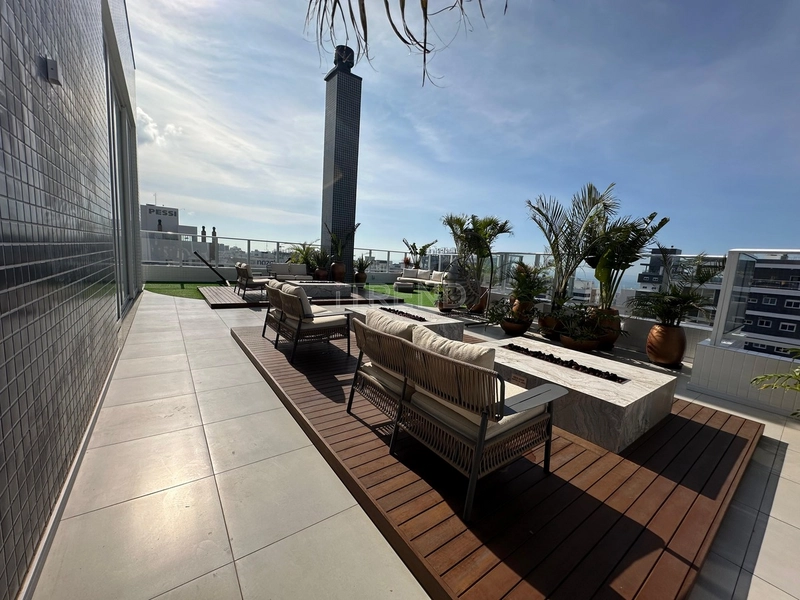 TERRAÇO DE FRENTE: 14ª foto da galeria de imagens do imóvel