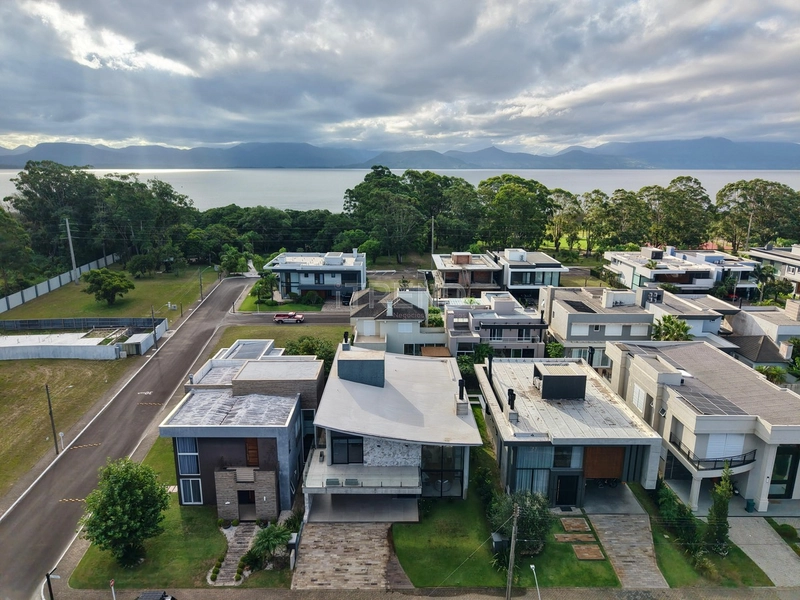 Linda casa, no Velas da Marina, Capão da Canoa: 2ª foto da galeria de imagens do imóvel