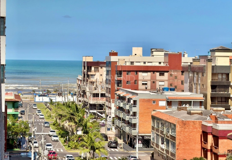 Frente Avenida: 11ª foto da galeria de imagens do imóvel