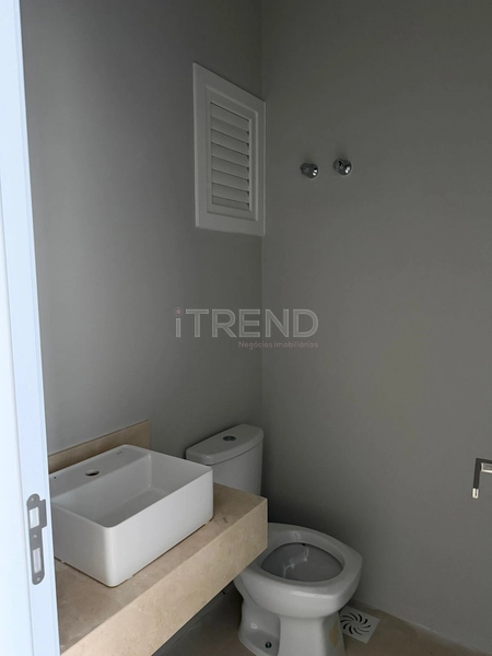 Apartamento exclusivo com *pé-direito duplo* sofisticado: 5ª foto da galeria de imagens do imóvel