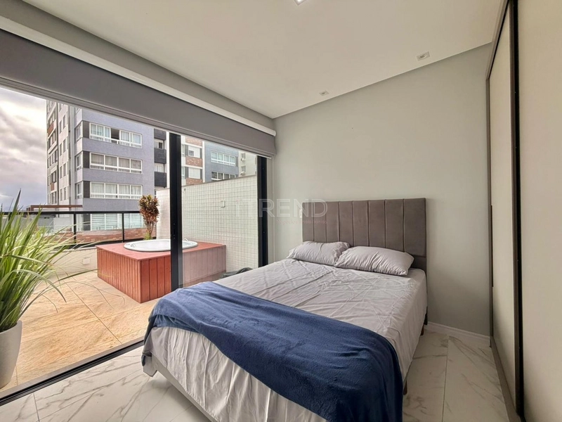 EXCLUSIVIDADE NO NAVEGANTES - Apartamento com terraço e ofurô, rooftop: 2ª foto da galeria de imagens do imóvel