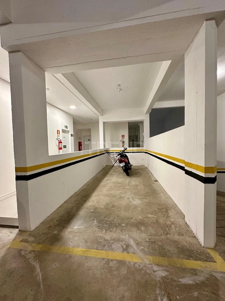 Apartamento mobiliado e decorado com terraço: 7ª foto da galeria de imagens do imóvel
