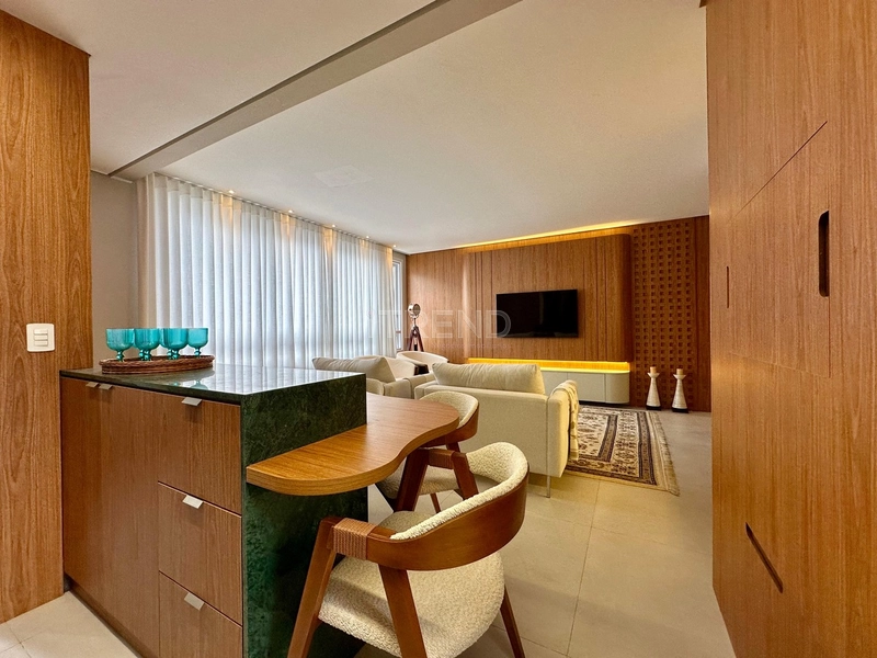 Apartamento mobiliado e decorado com terraço: 2ª foto da galeria de imagens do imóvel