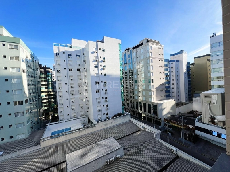 APARTAMENTO À VENDA  PRÓXIMO AO MAR: 9ª foto da galeria de imagens do imóvel