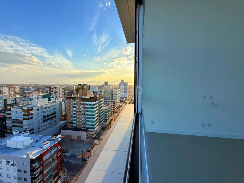 APARTAMENTO COM INFRA INCRÍVEL, VISTA PARA O MAR , SOL DA MANHÃ !!!: 10ª foto da galeria de imagens do imóvel