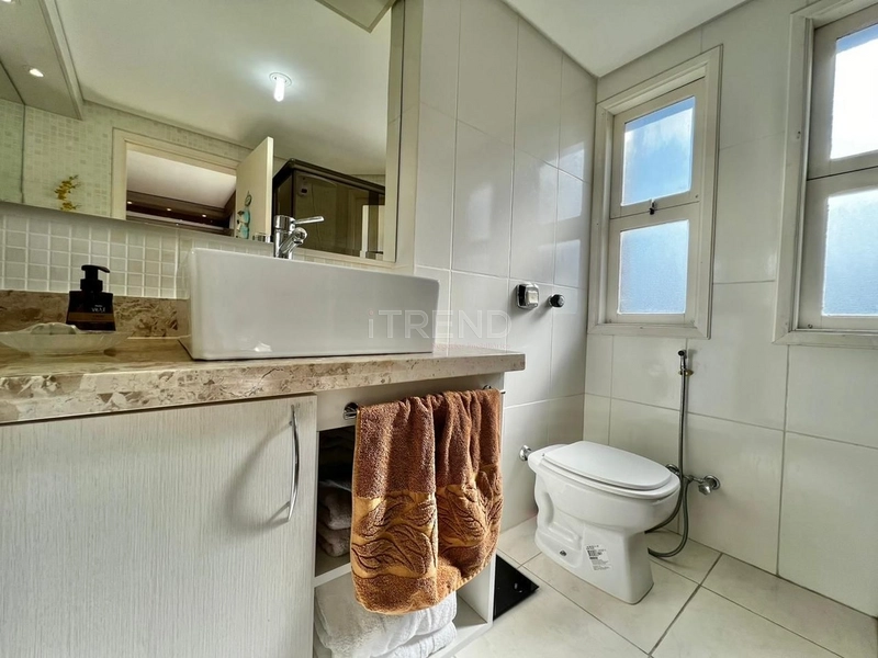 Apartamento de esquina: 20ª foto da galeria de imagens do imóvel